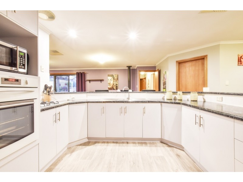 75 Barbados Drive, Seaford Rise SA 5169