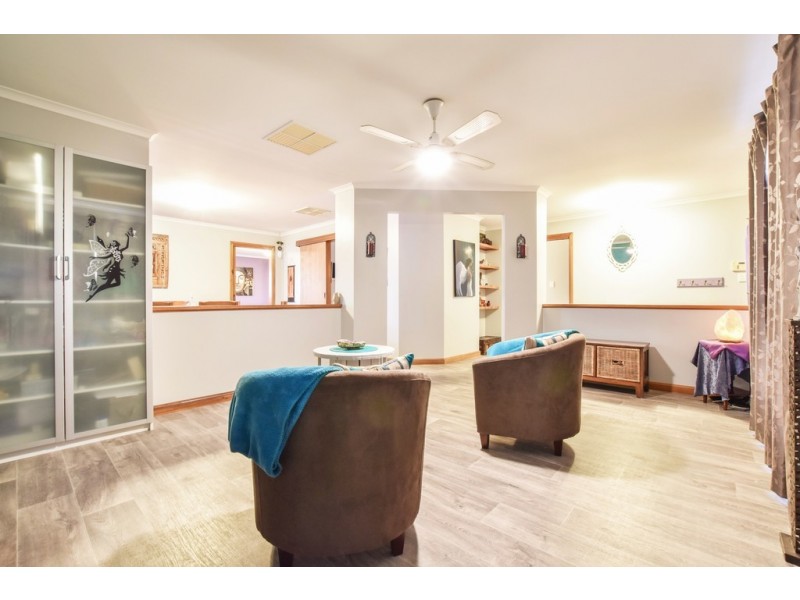 75 Barbados Drive, Seaford Rise SA 5169