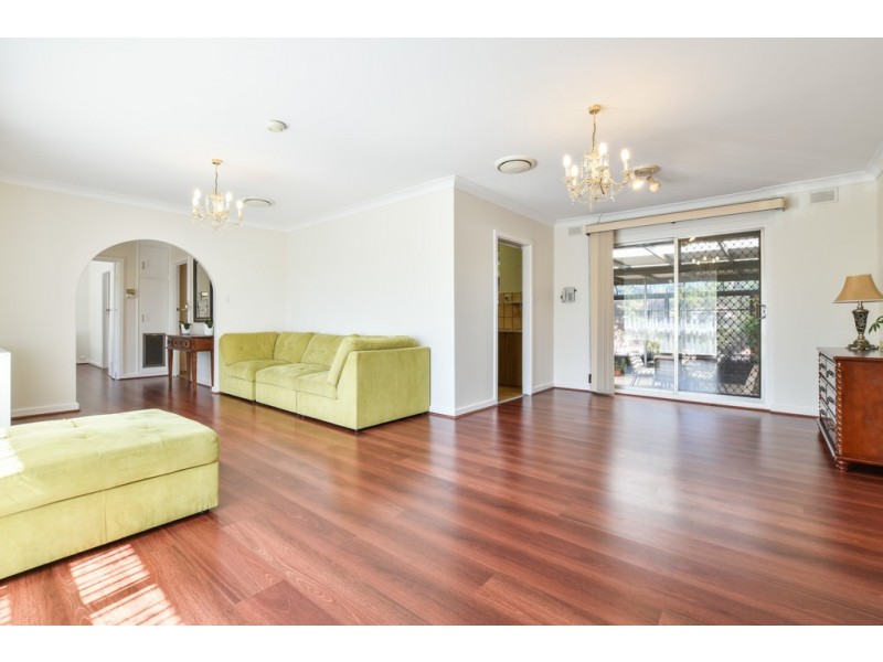 15 Applecross Avenue, Morphett Vale SA 5162