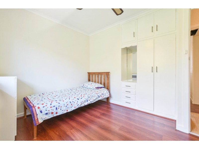 15 Applecross Avenue, Morphett Vale SA 5162