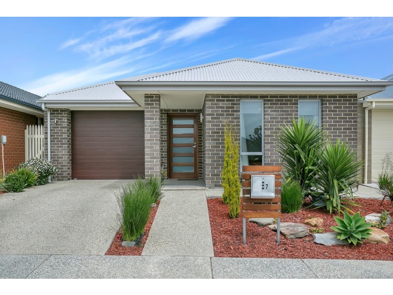 7 Apollo Street, Woodcroft SA 5162
