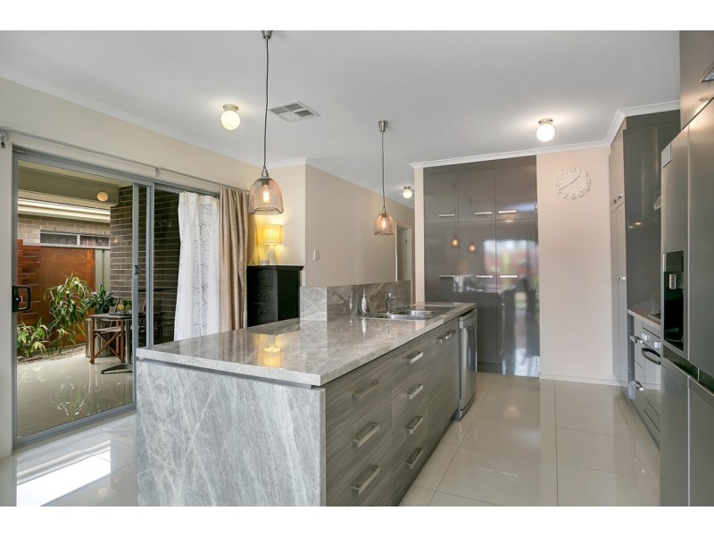 7 Apollo Street, Woodcroft SA 5162