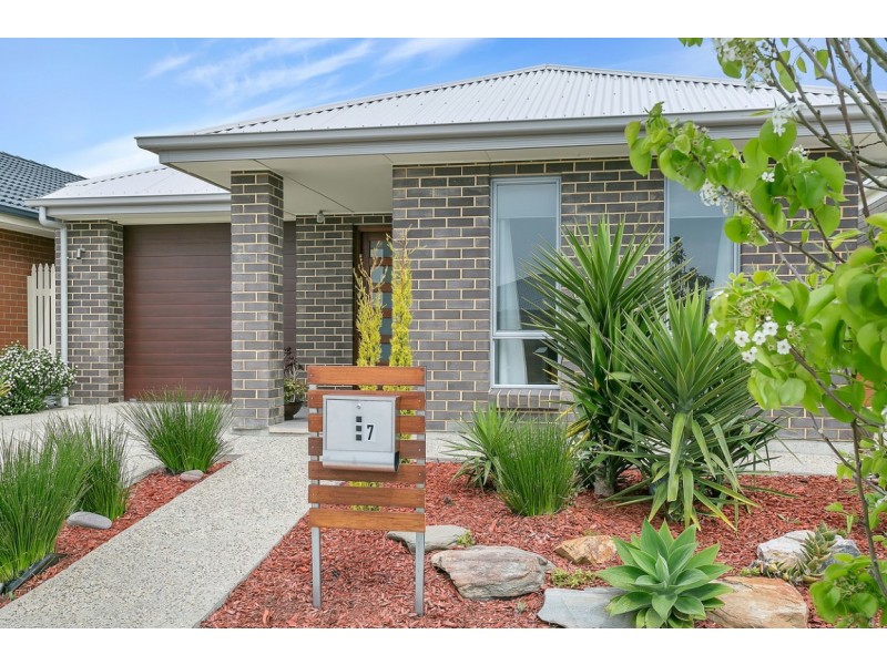 7 Apollo Street, Woodcroft SA 5162