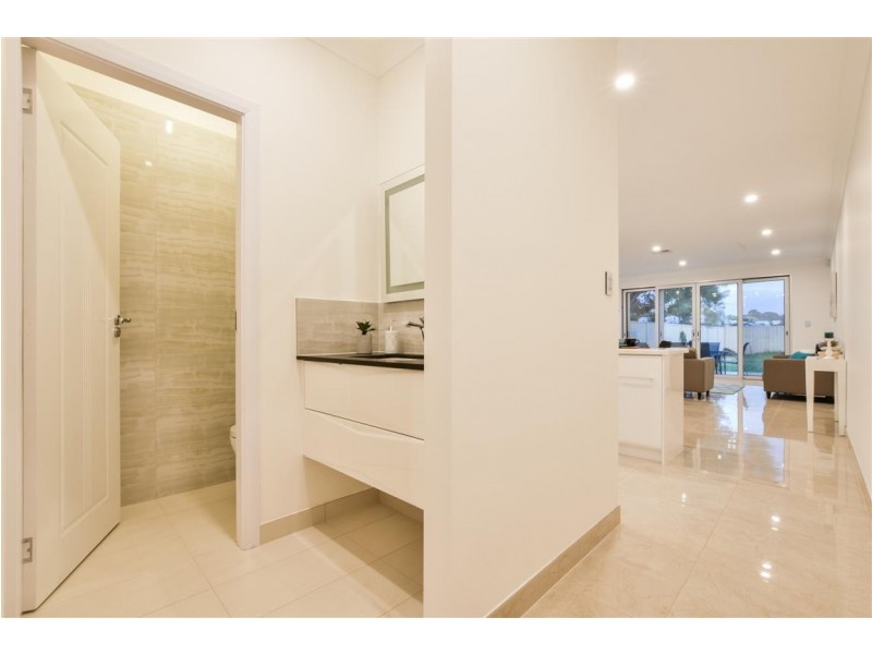 7 Jane Street, Marion SA 5043