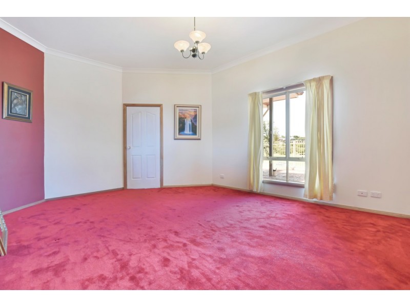 77 Capella Drive, Hallett Cove SA 5158