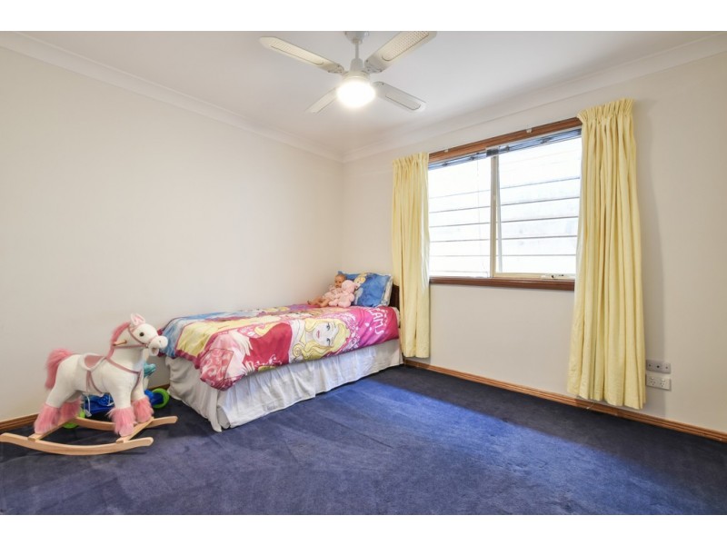 77 Capella Drive, Hallett Cove SA 5158