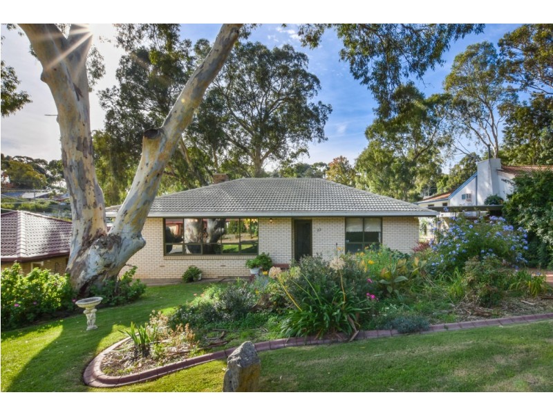 25 Minta Road, Happy Valley SA 5159