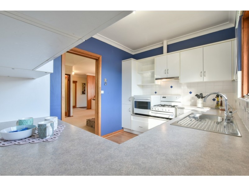 25 Minta Road, Happy Valley SA 5159