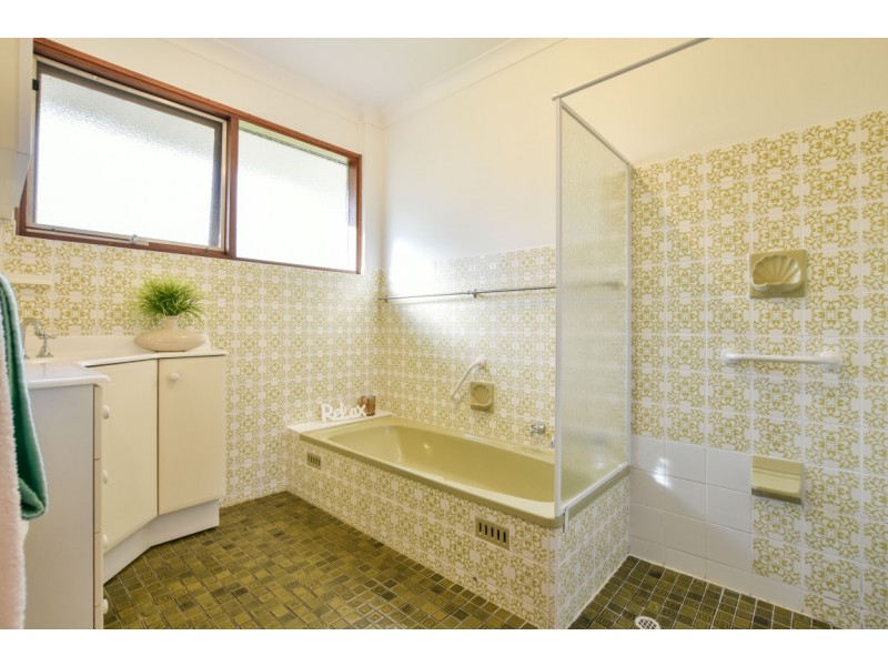 25 Minta Road, Happy Valley SA 5159