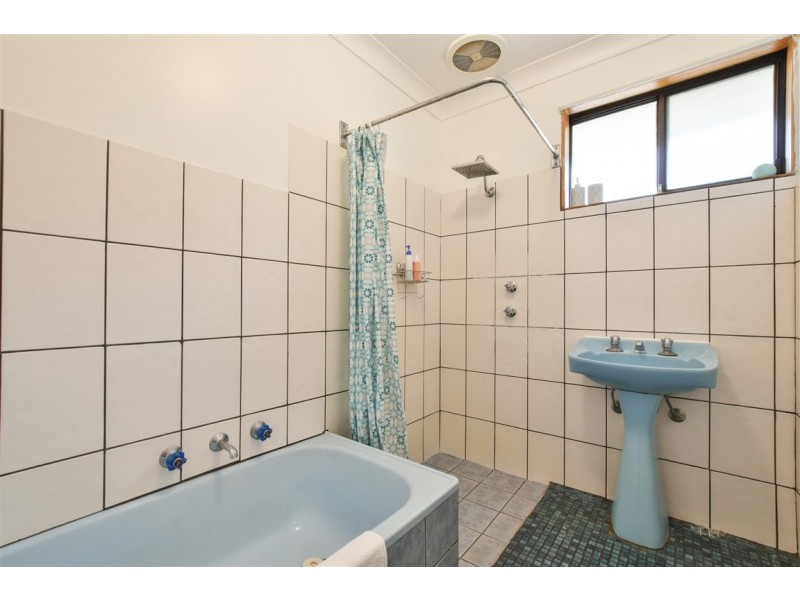 24 Edinburgh Crescent, Old Reynella SA 5161