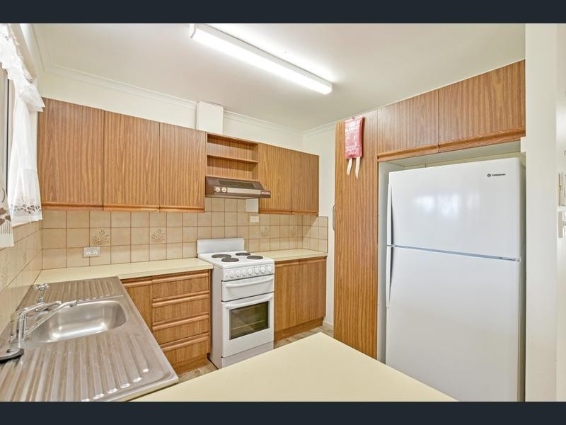 11 Wentworth Street, Moana SA 5169