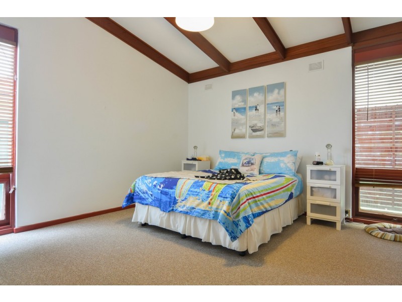 12 Glenalvon Drive, Flagstaff Hill SA 5159