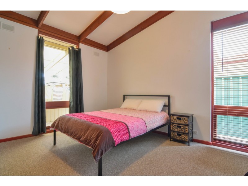 12 Glenalvon Drive, Flagstaff Hill SA 5159