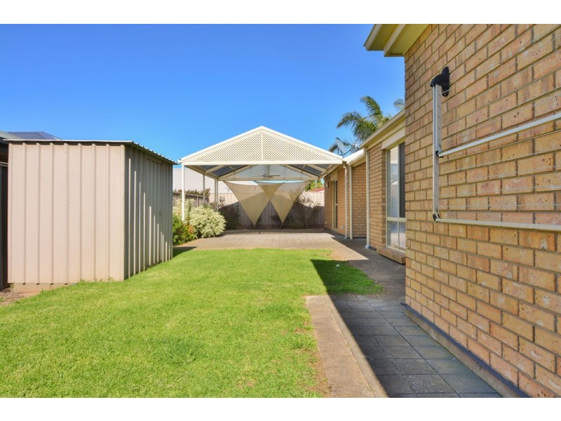 8 Autumn Court, Woodcroft SA 5162