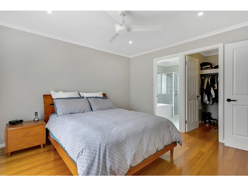 26 Simone Crescent, Morphett Vale SA 5162