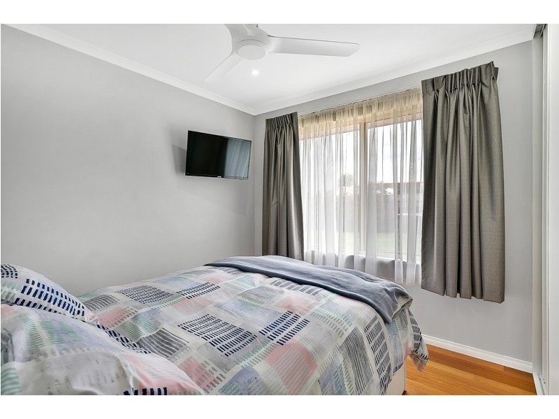 26 Simone Crescent, Morphett Vale SA 5162