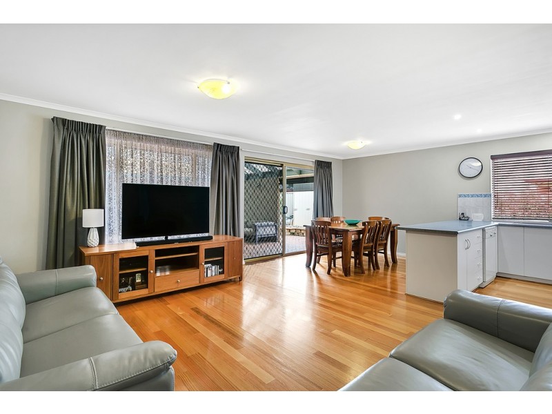 26 Simone Crescent, Morphett Vale SA 5162