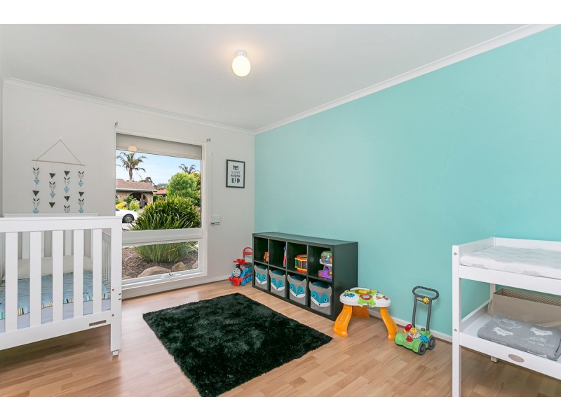 40 Southbound Avenue, Aberfoyle Park SA 5159