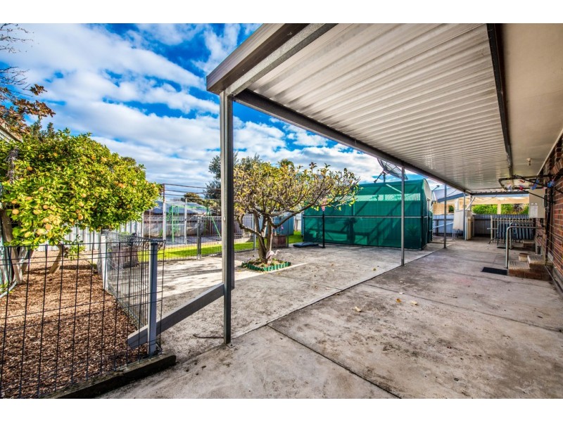 17 Ogwell Crescent, Reynella East SA 5161