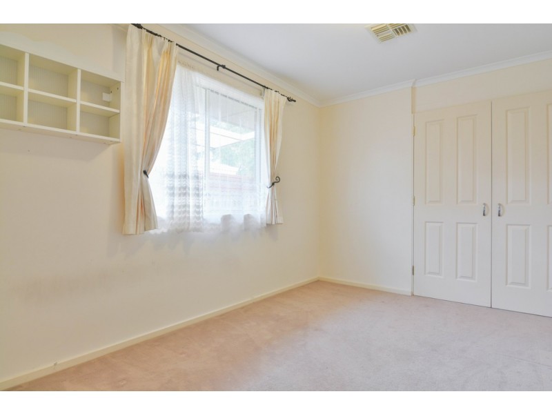 28 Epsilon Close, Woodcroft SA 5162