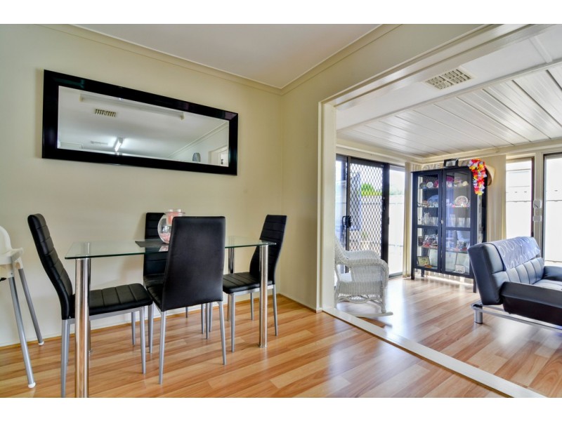 31 Kalgoorlie Avenue, Port Noarlunga South SA 5167