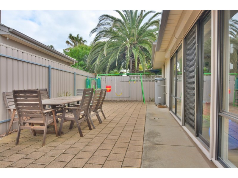 31 Kalgoorlie Avenue, Port Noarlunga South SA 5167