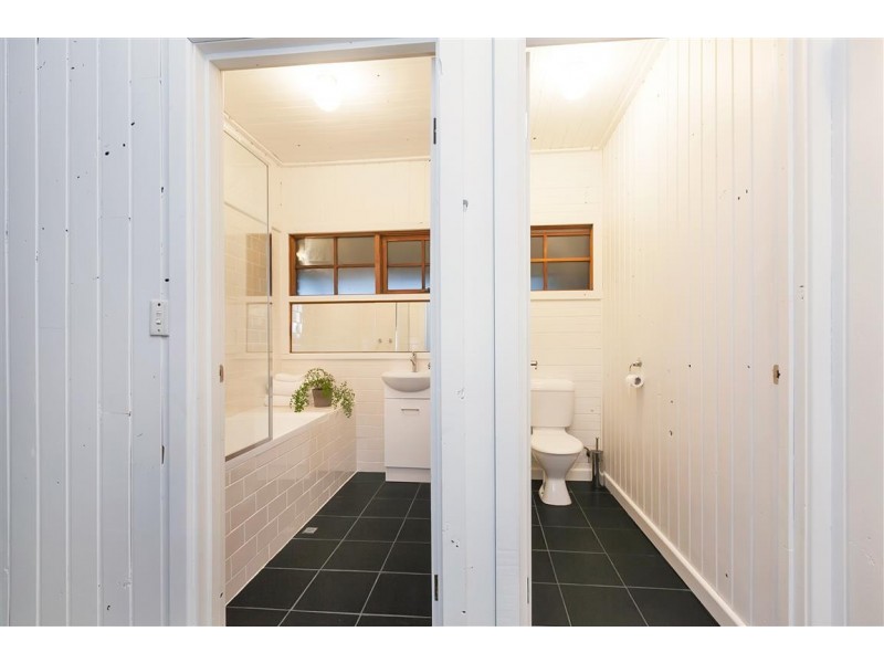 2 Seven Hills Heights, Sellicks Beach SA 5174