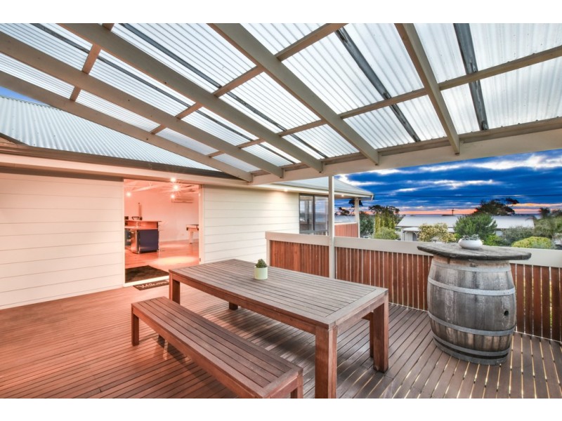 4 Lascala Avenue, Sellicks Beach SA 5174