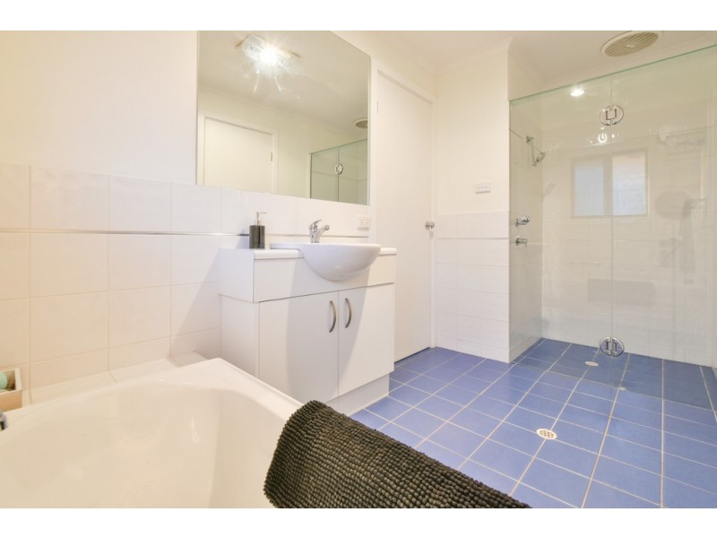 4 Lascala Avenue, Sellicks Beach SA 5174