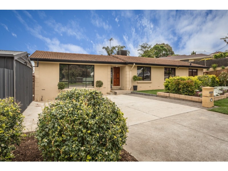 39 Larkdale Crescent, O’halloran Hill SA 5158