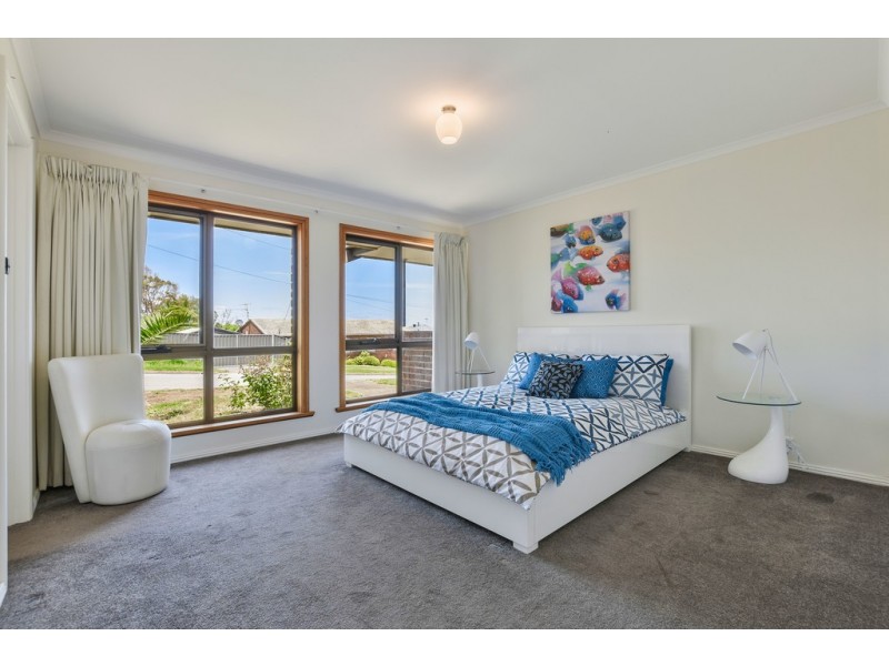 63 Riverview Drive, Port Noarlunga SA 5167