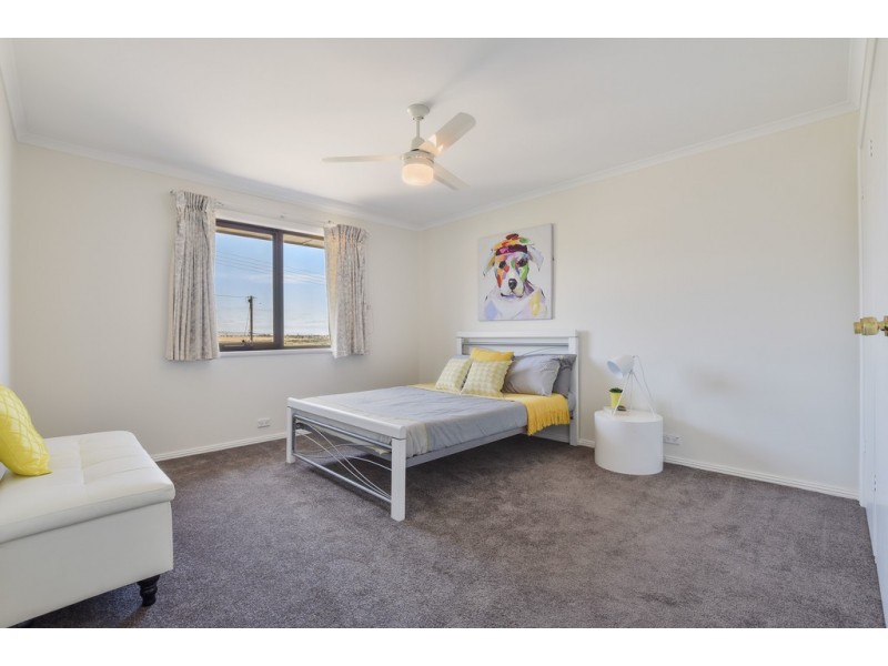 63 Riverview Drive, Port Noarlunga SA 5167