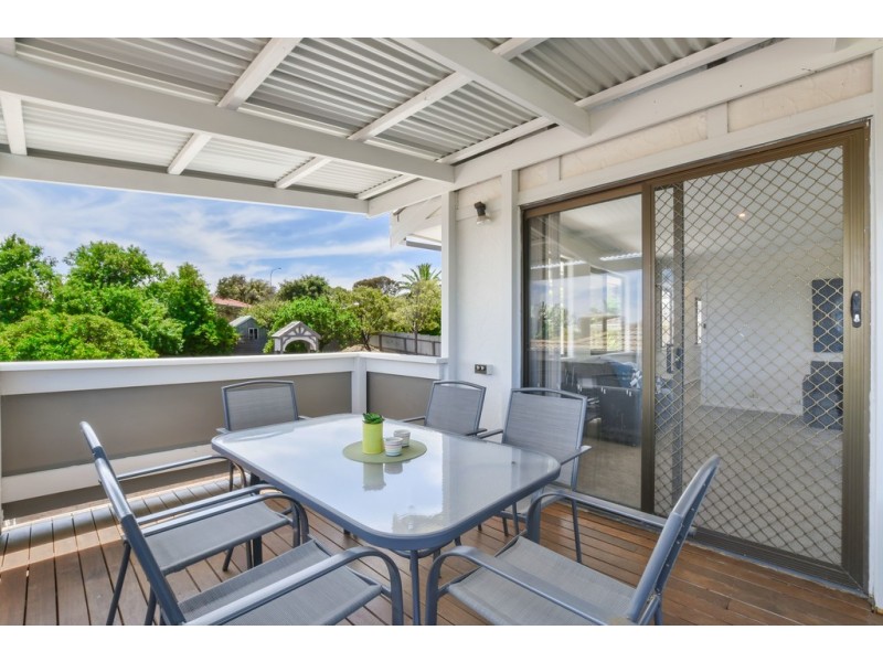 63 Riverview Drive, Port Noarlunga SA 5167