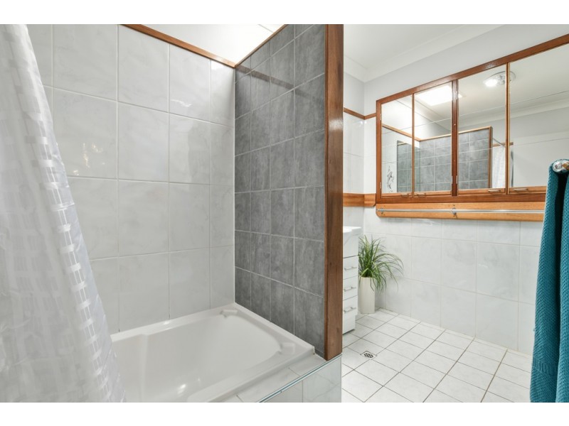 5 Burns Court, Morphett Vale SA 5162
