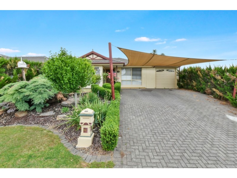 14 Excelsior Grove, Woodcroft SA 5162