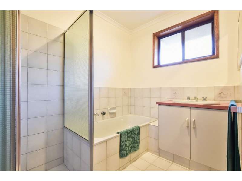 51 Sherebrooke Boulevard, Woodcroft SA 5162