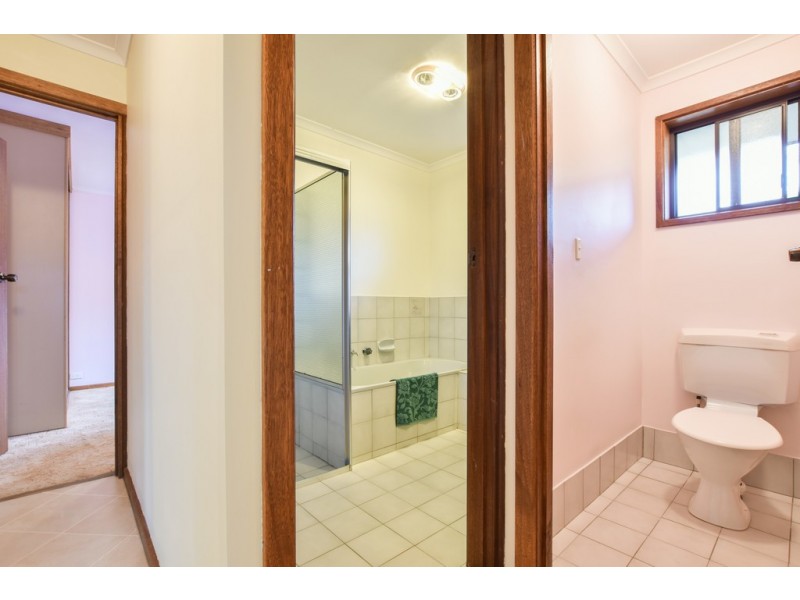 51 Sherebrooke Boulevard, Woodcroft SA 5162