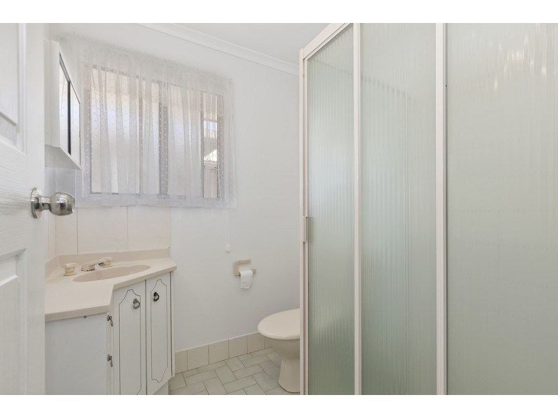 18 Coringle Crescent, Hallett Cove SA 5158