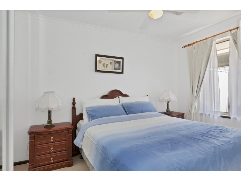 18 Coringle Crescent, Hallett Cove SA 5158