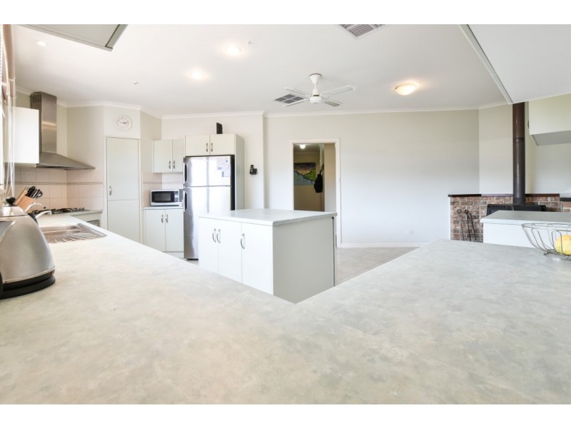 22 Montana Drive, Happy Valley SA 5159