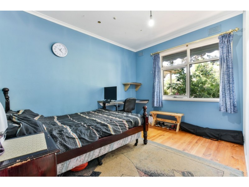 22 Montana Drive, Happy Valley SA 5159