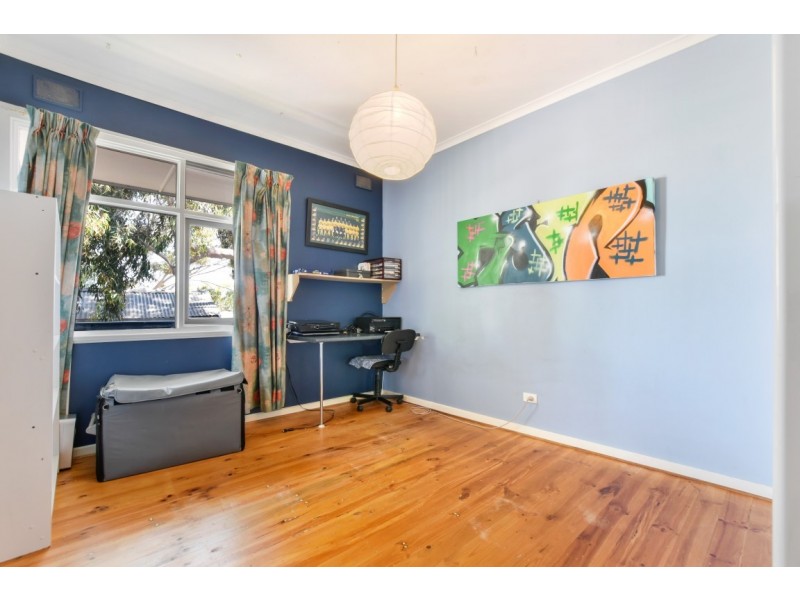 22 Montana Drive, Happy Valley SA 5159