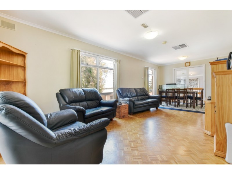 22 Montana Drive, Happy Valley SA 5159