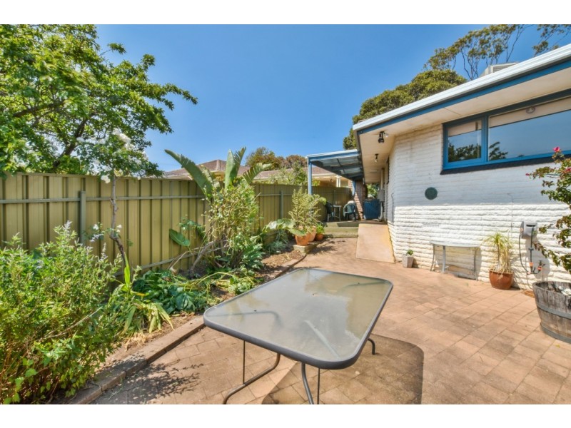 22 Montana Drive, Happy Valley SA 5159