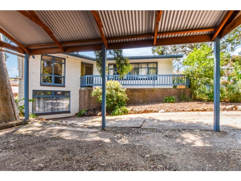 22 Montana Drive, Happy Valley SA 5159