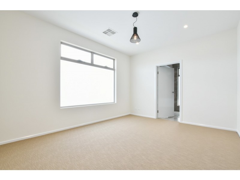 8A Wyatt Street, North Plympton SA 5037