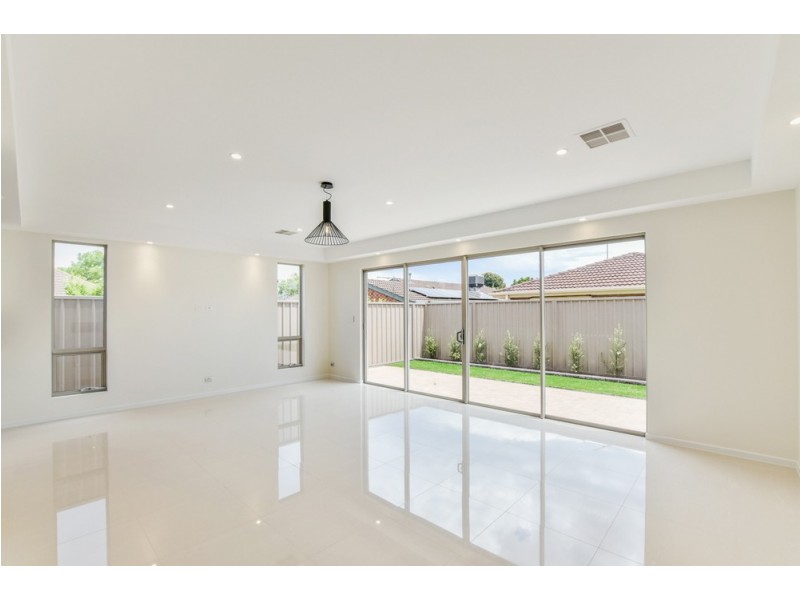 8A Wyatt Street, North Plympton SA 5037