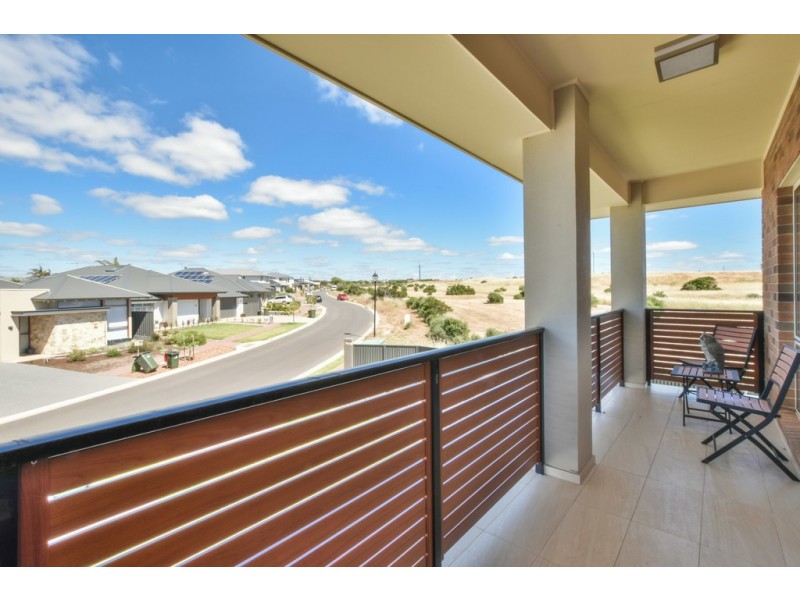 31 Burlington Road, Hallett Cove SA 5158