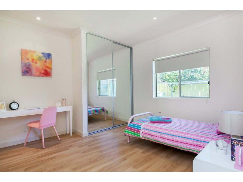 142a Reynell Road, Woodcroft SA 5162