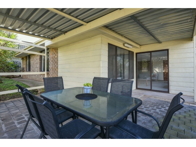 5a Latimer Crescent, Trott Park SA 5158